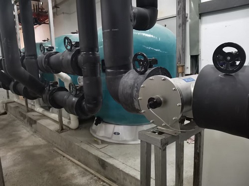 貴州醫(yī)科大學(xué)采用愛克過濾砂缸