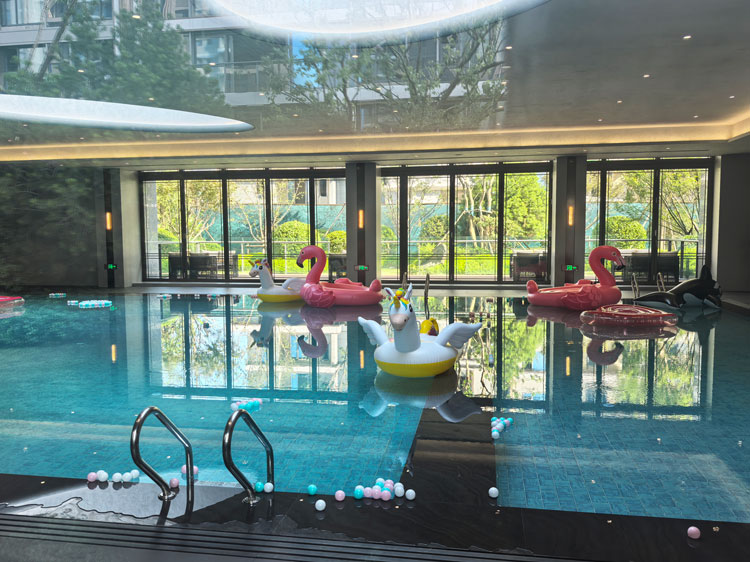 青島泳池項(xiàng)目